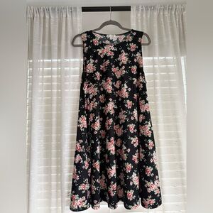 Nine Britton Black Floral Flare Dress